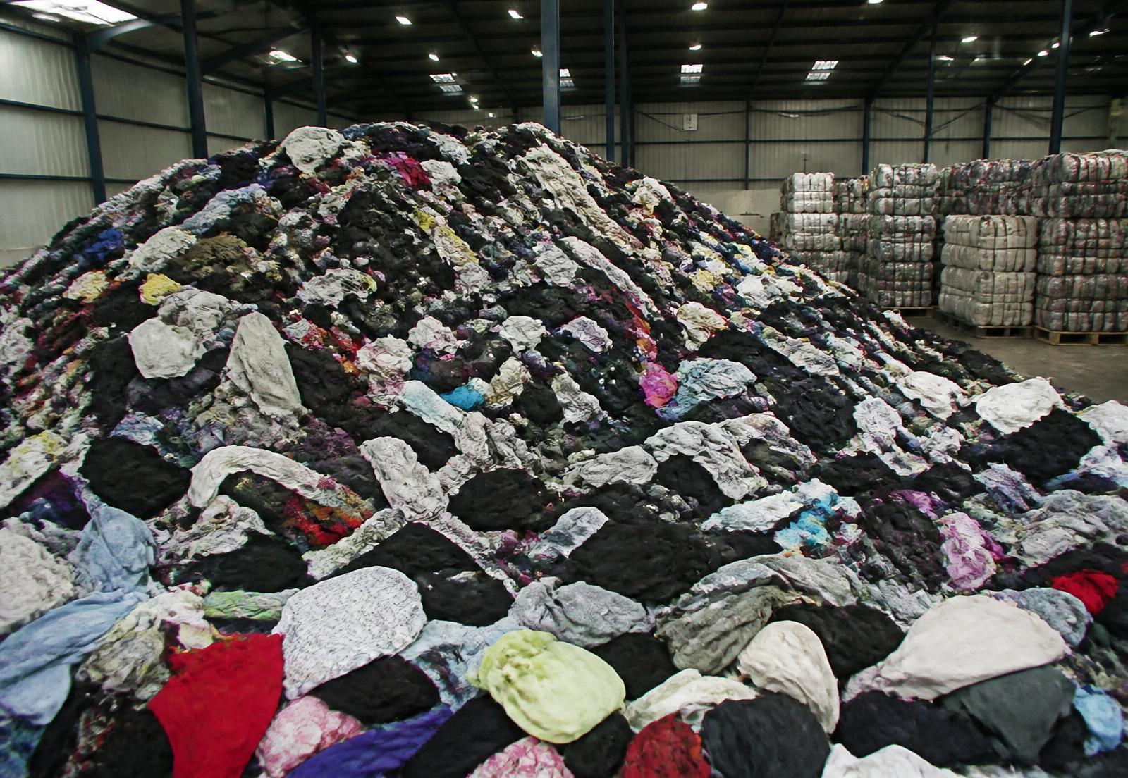 Large quantity of used clothes in a warehouse