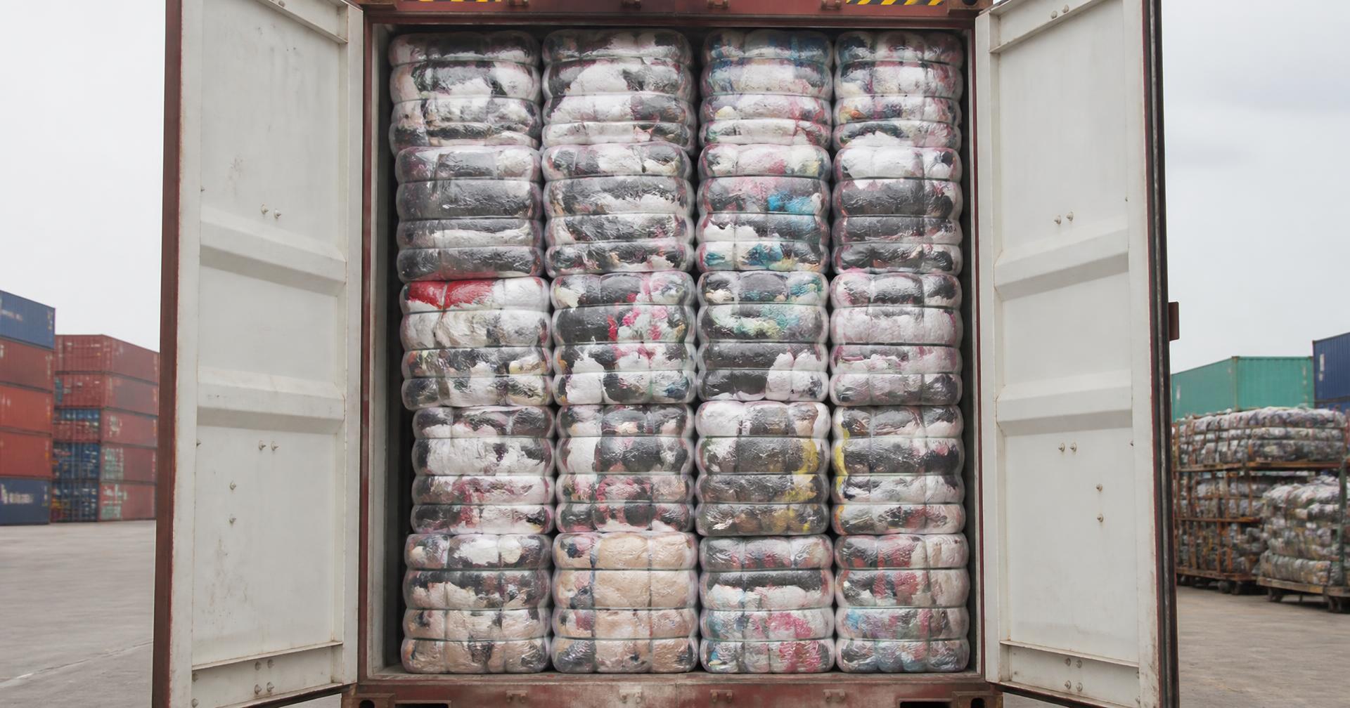 40' High Cube container filled with used-clothing bales